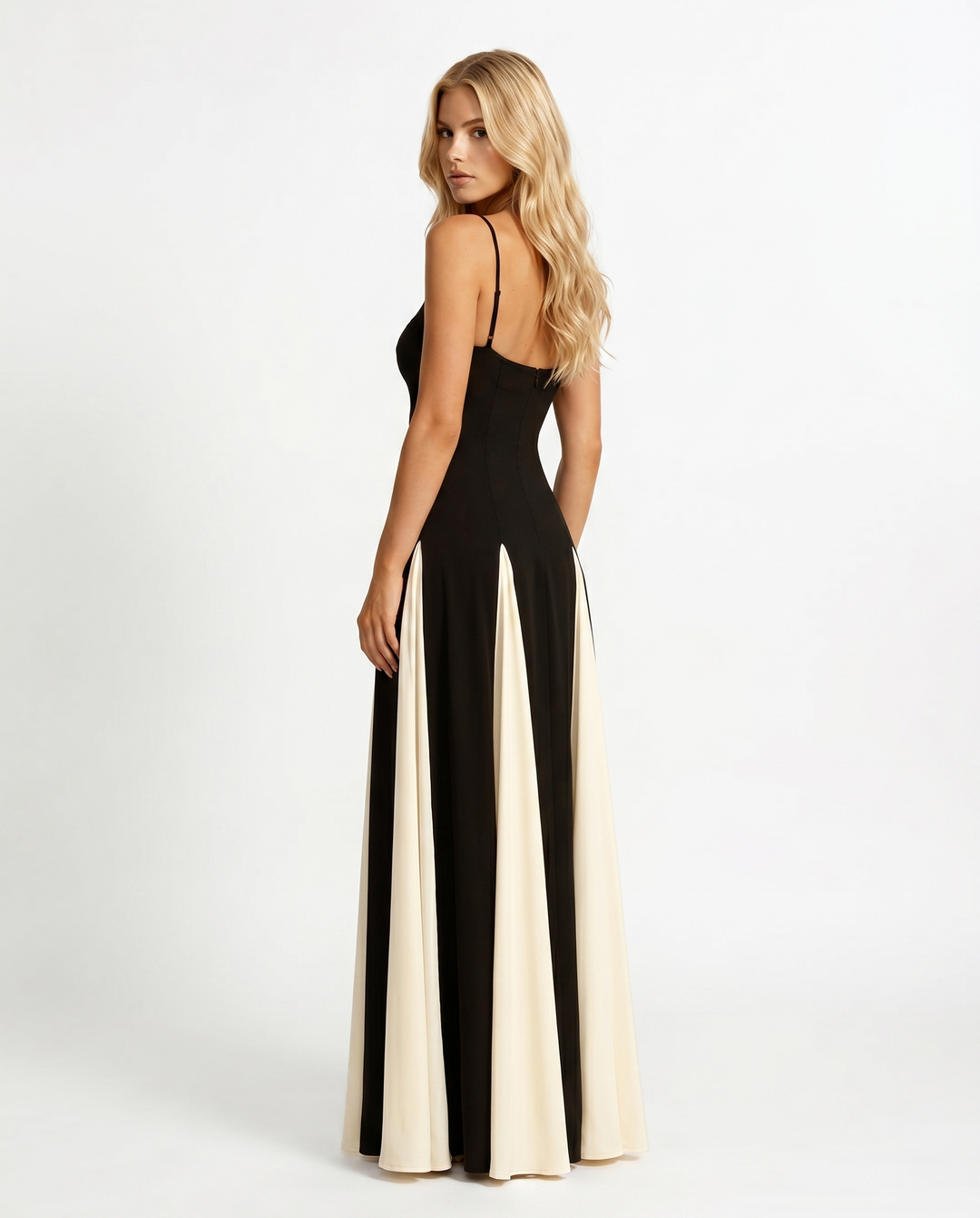 Alice Sweetheart Maxi Dress - Black