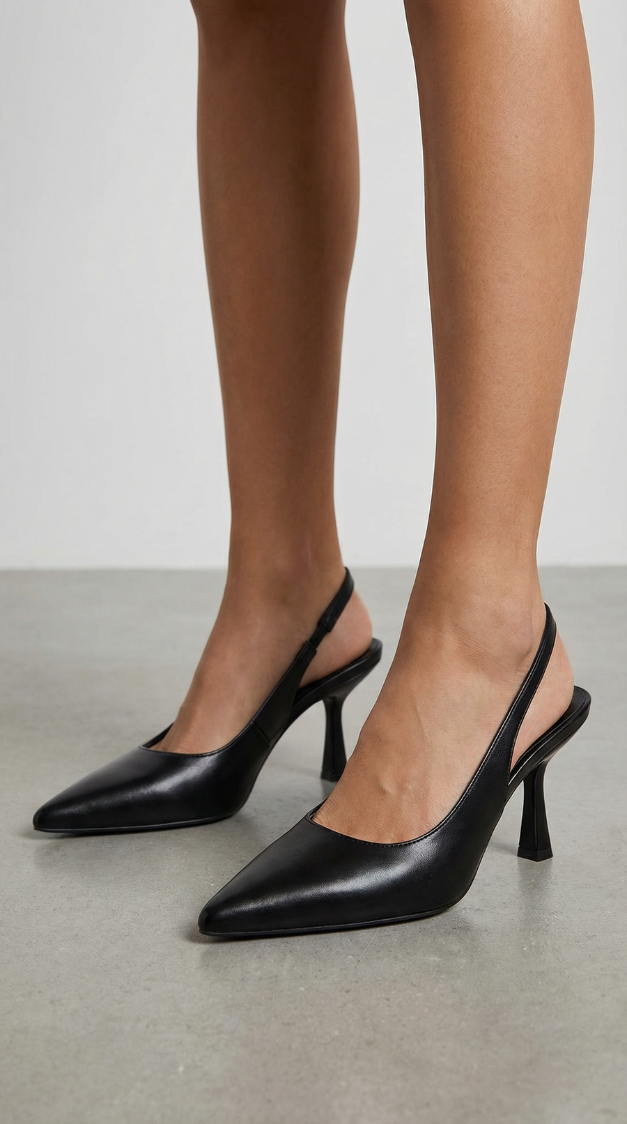 Elizabeth Pointed Toe Slingback Heel Sandals - Black