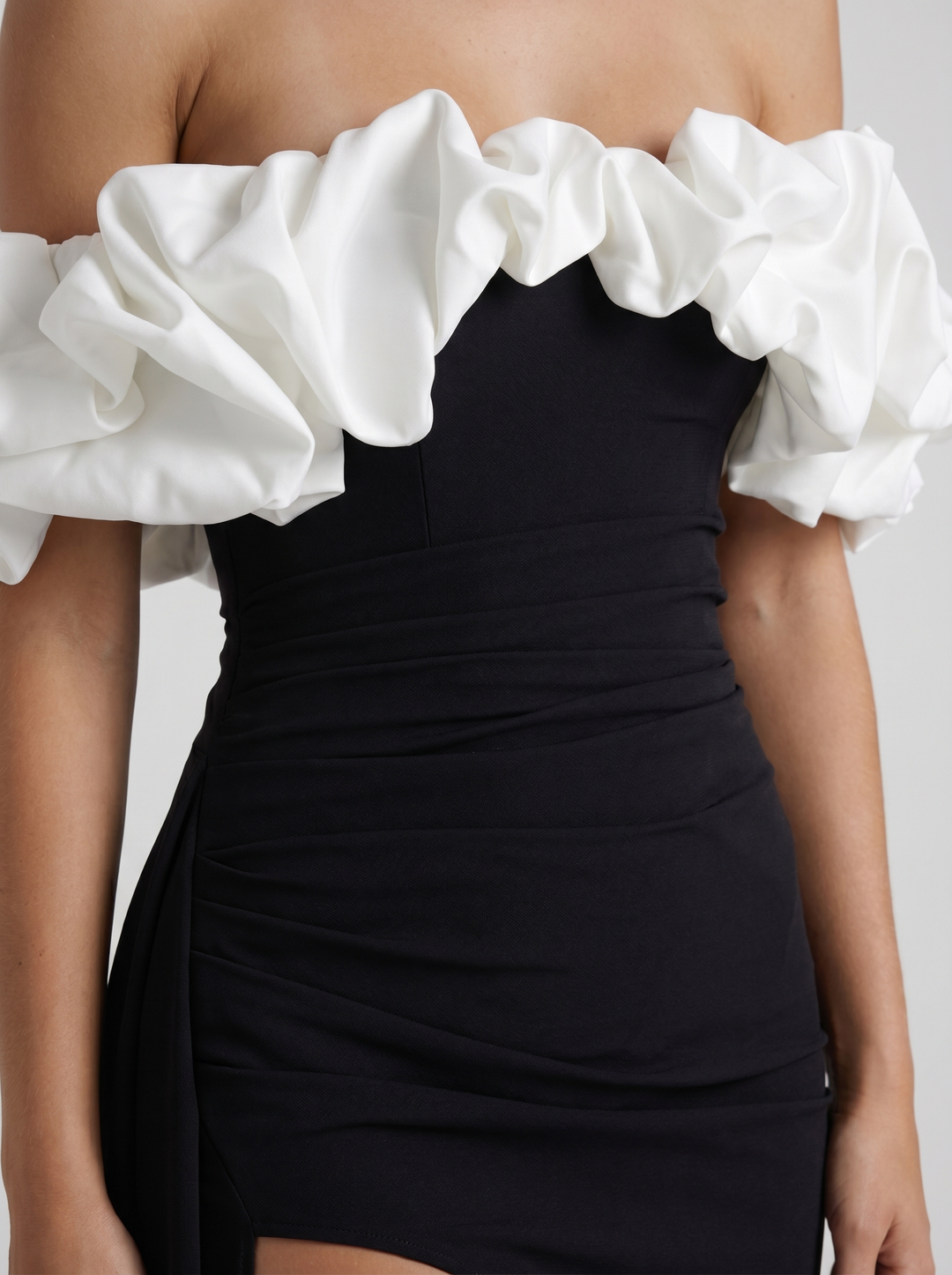 Mira Off Shoulder Ruffle Bardot Bodycon Maxi Dress - Black &amp; White